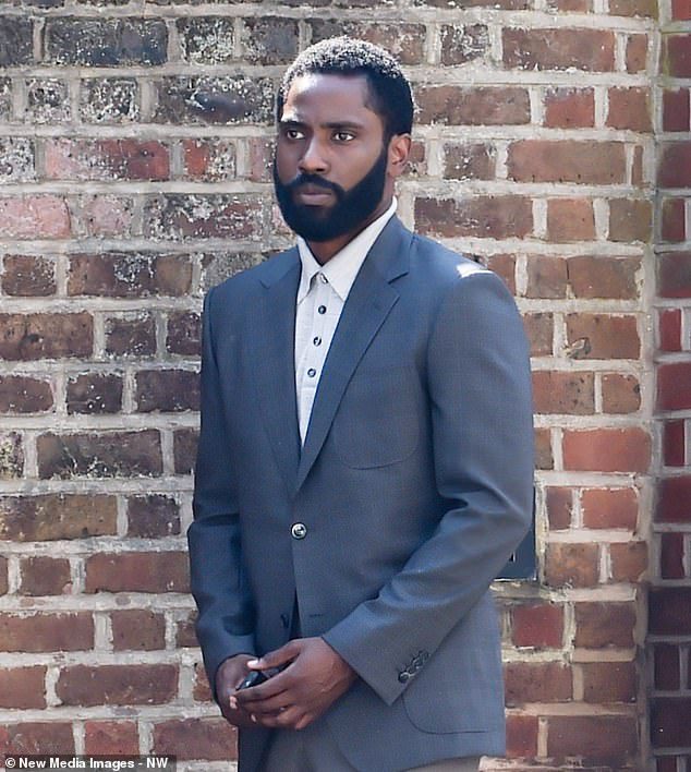 信条剧照的剧照