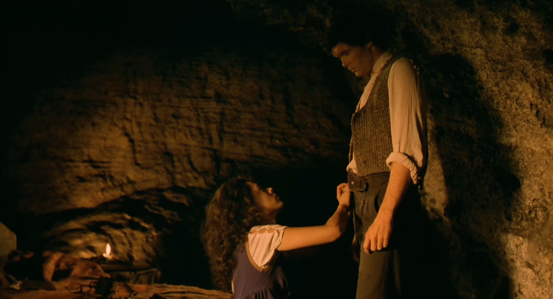 鬣蜥剧照的剧照