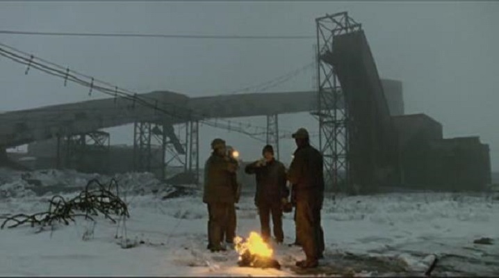 工人炼狱剧照的剧照