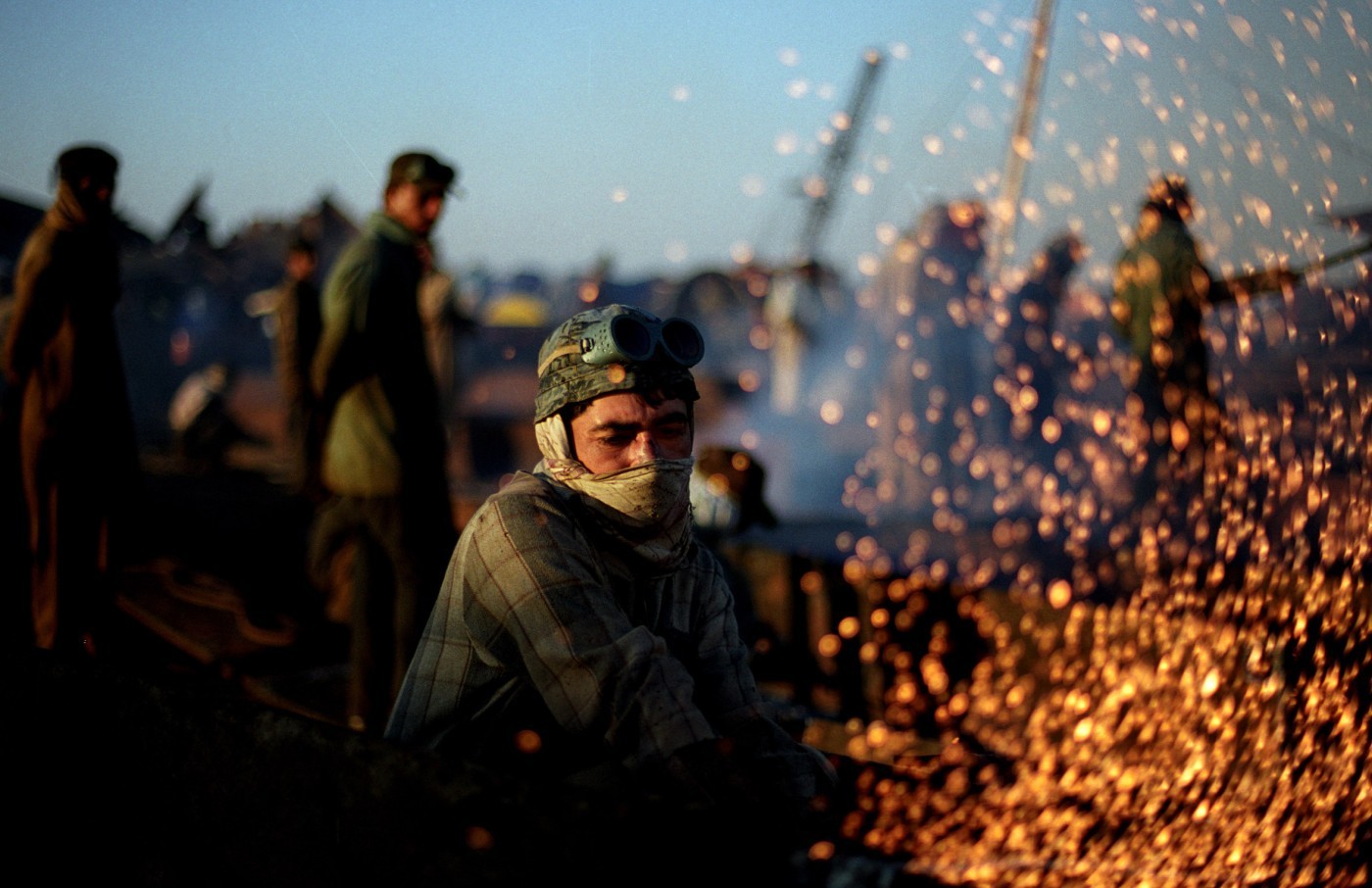 工人炼狱剧照的剧照