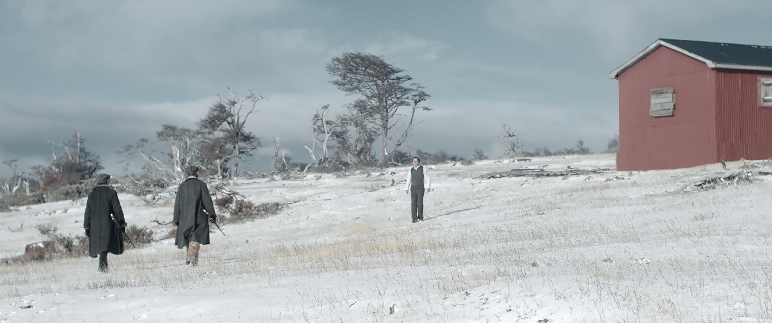 白上加白剧照的剧照