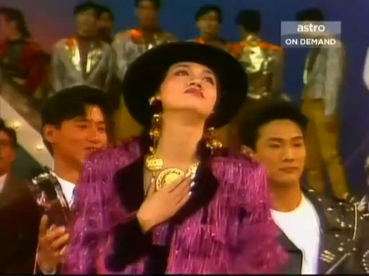 1989年度十大劲歌金曲颁奖典礼剧照的剧照