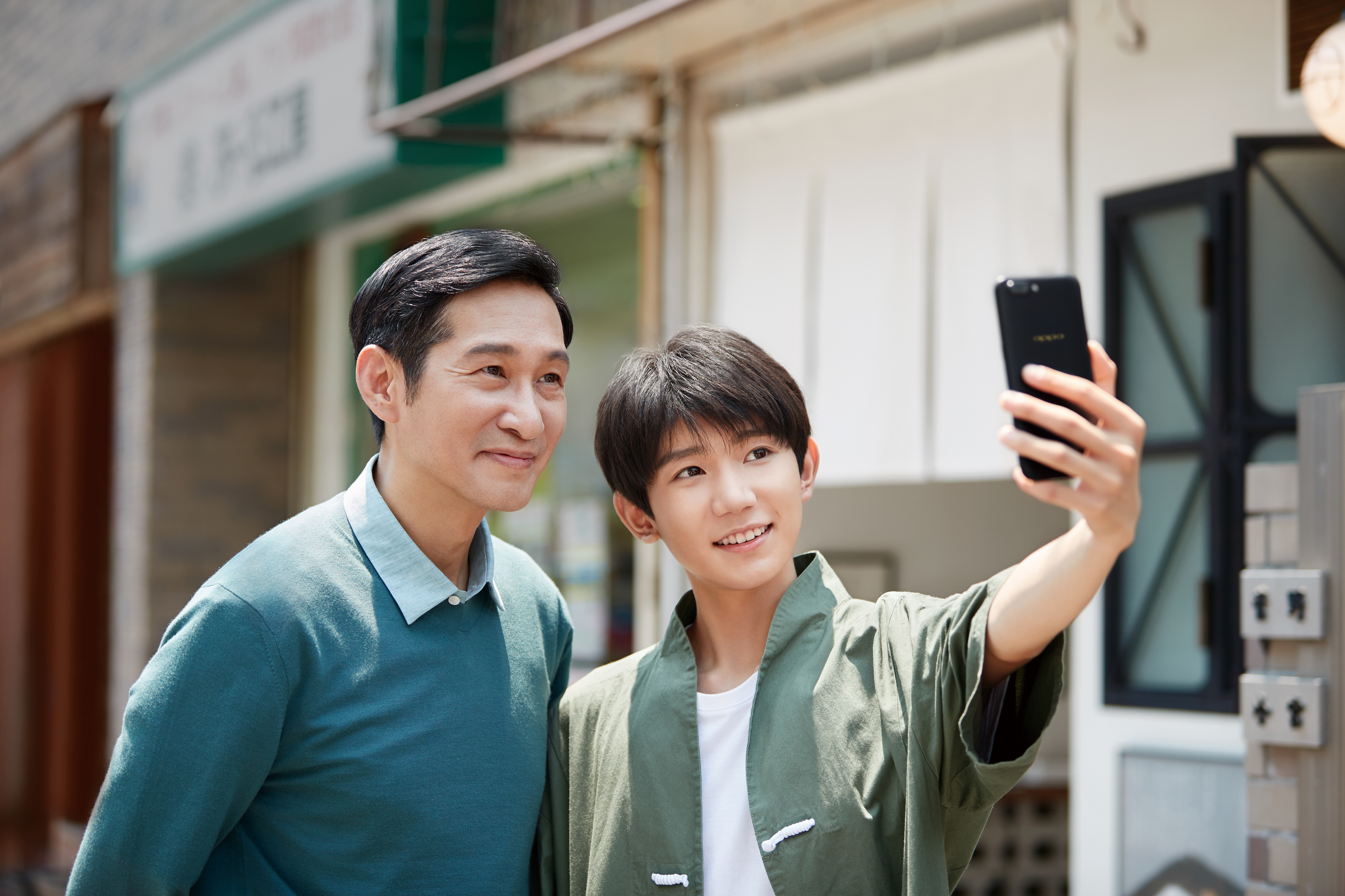 看不见的TA之奇怪民宿剧照的剧照