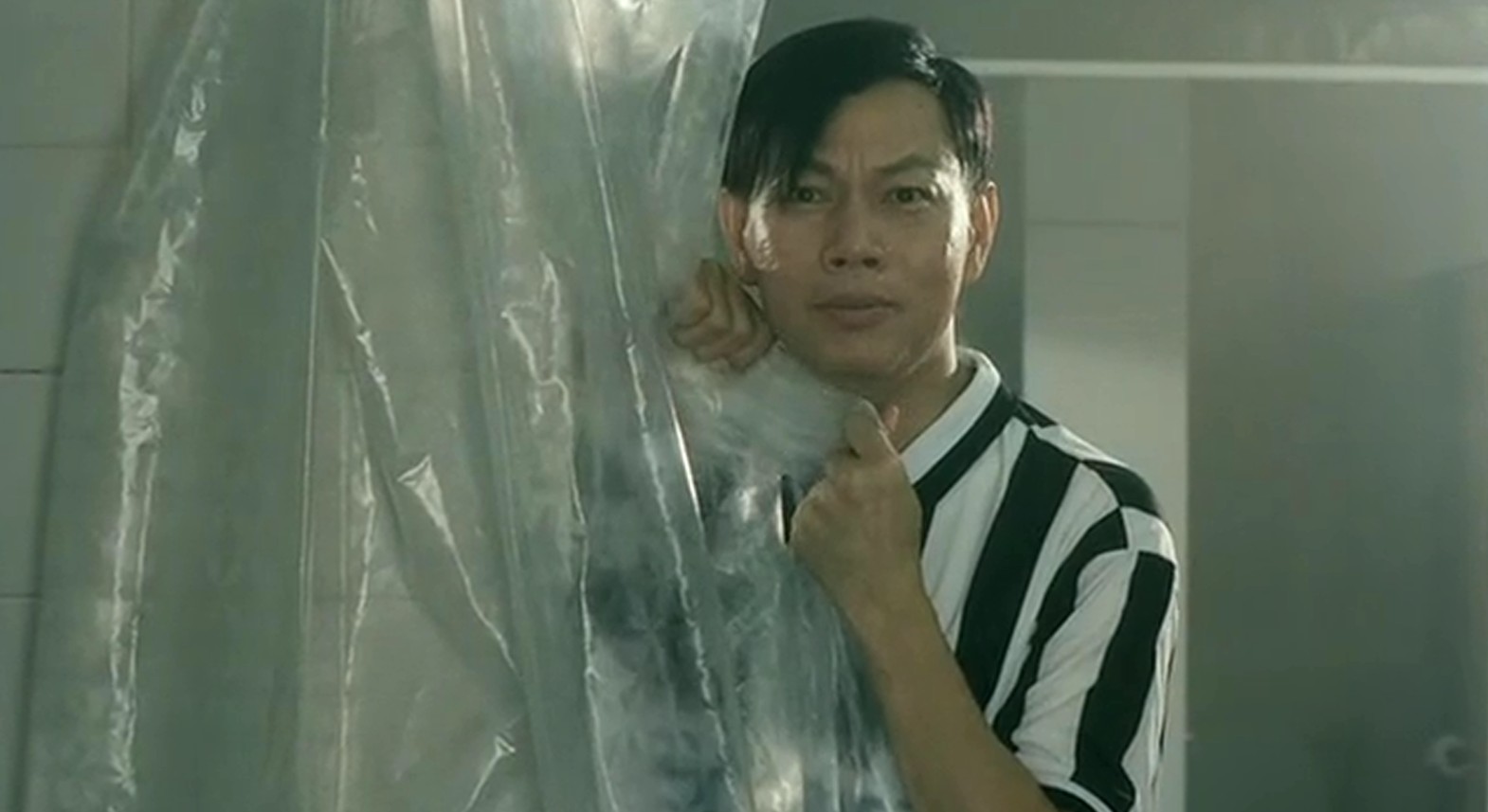 爱上百分百英雄剧照的剧照