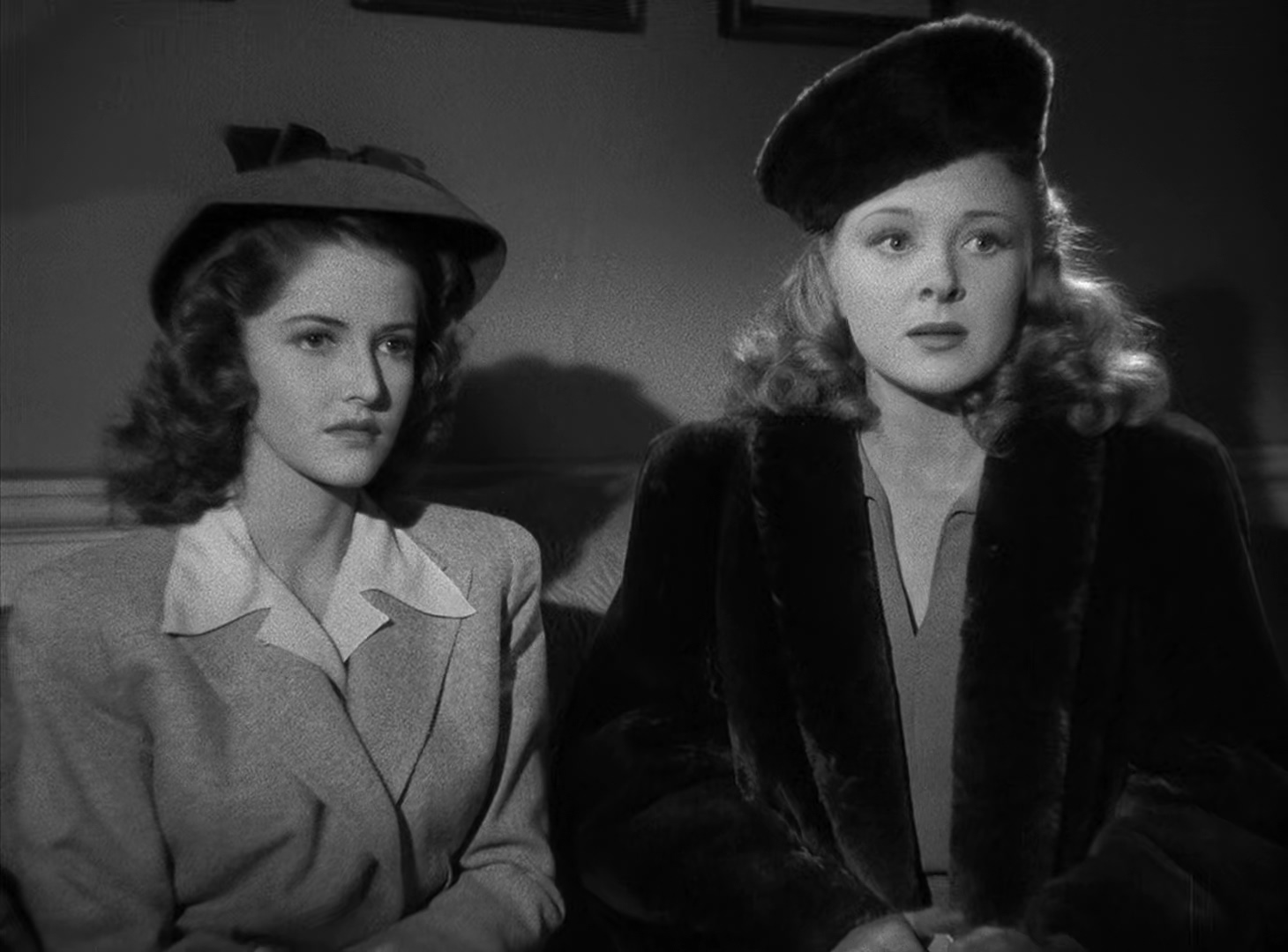 俘虏野生女人剧照的剧照