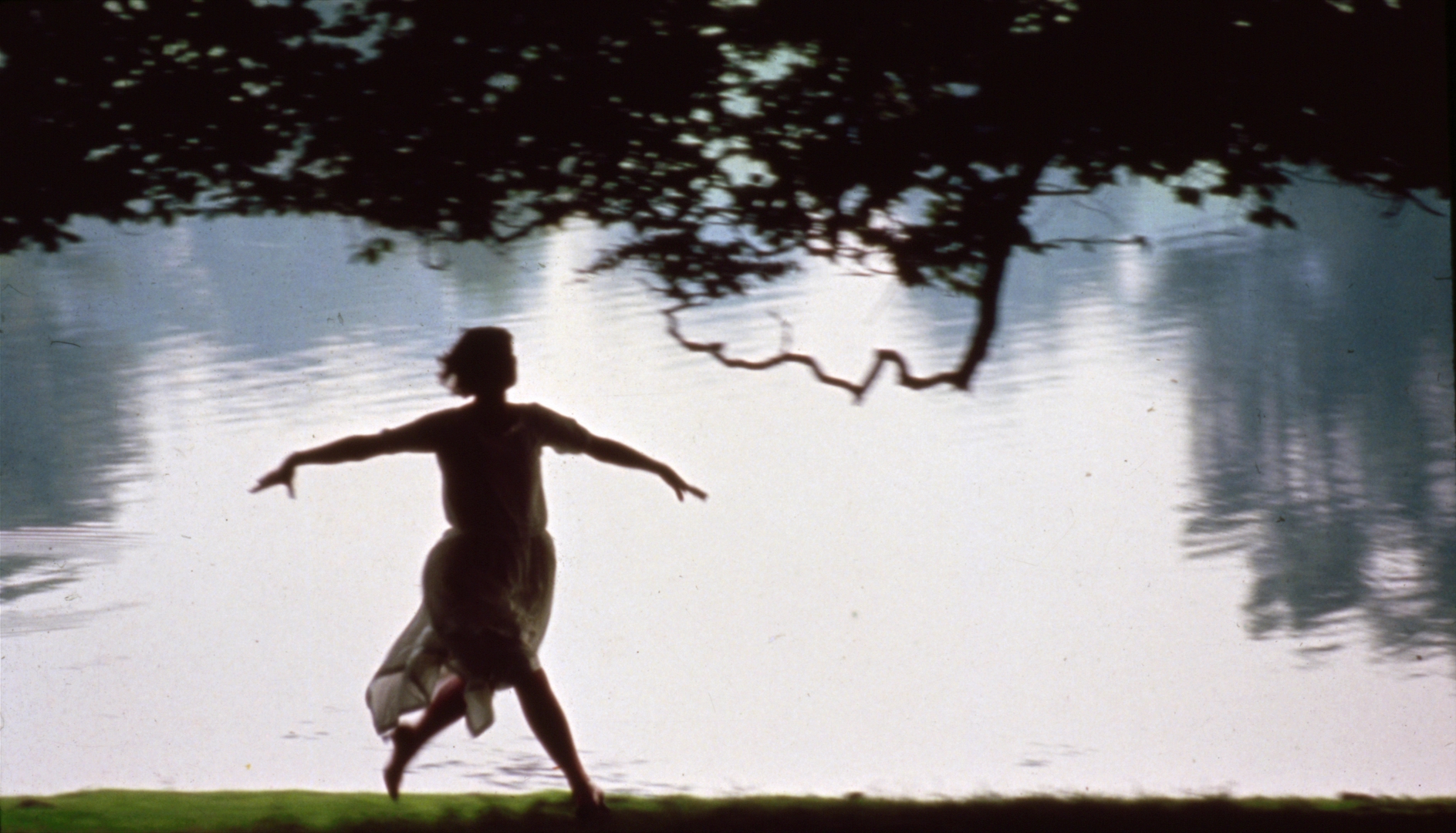 恋爱中的女人剧照的剧照