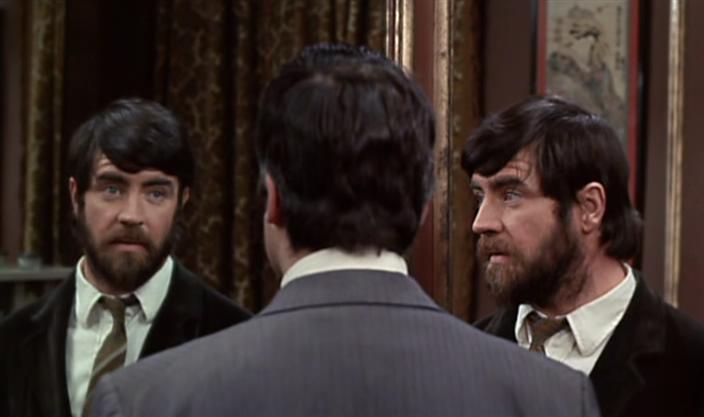 恋爱中的女人剧照的剧照