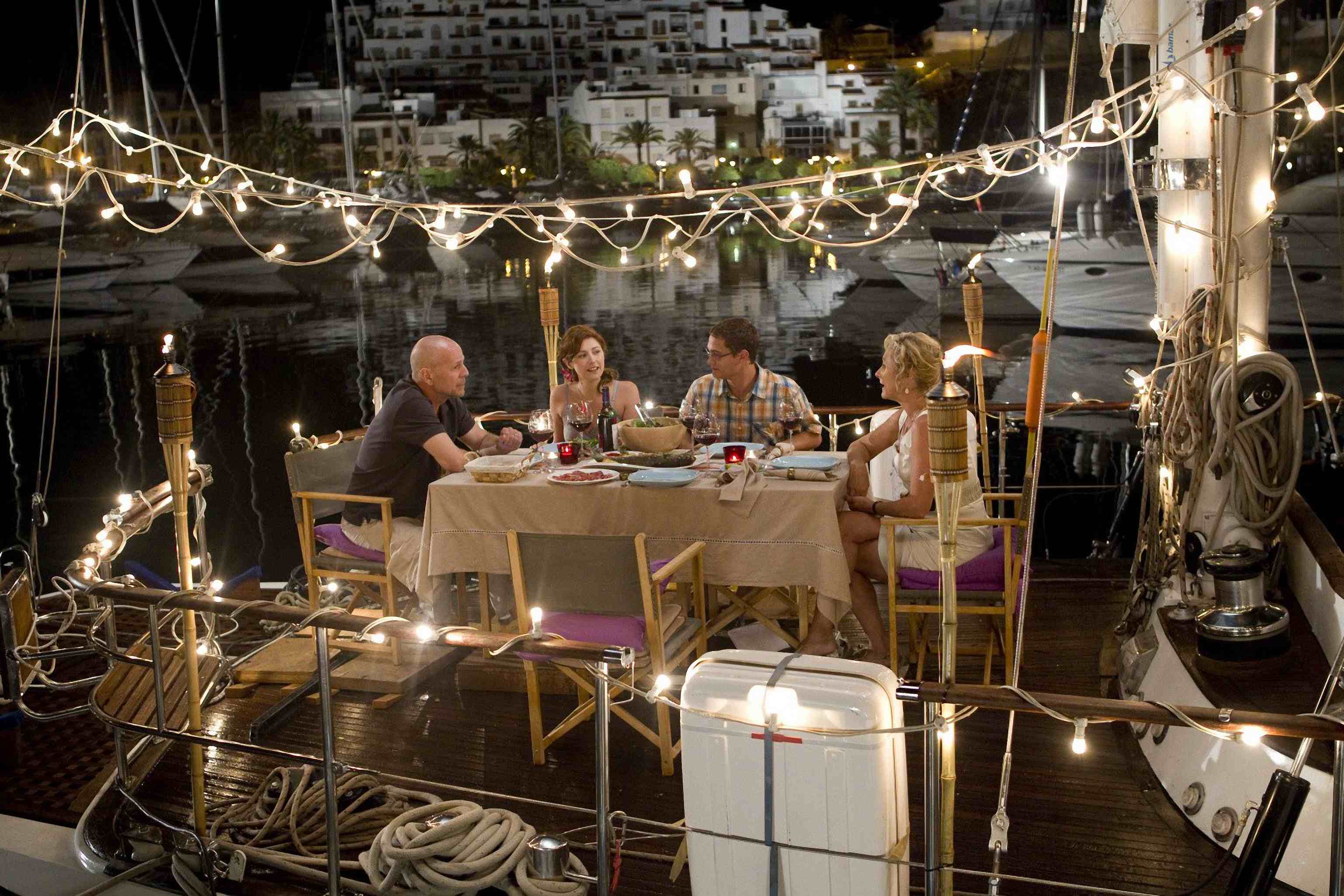 白昼冷光剧照的剧照