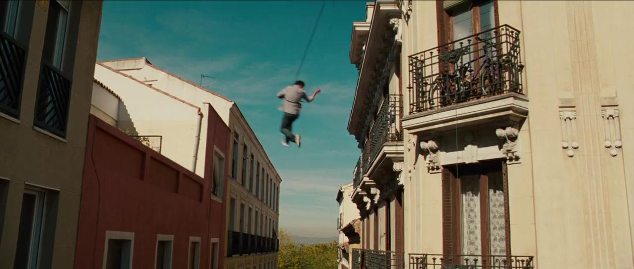 白昼冷光剧照的剧照