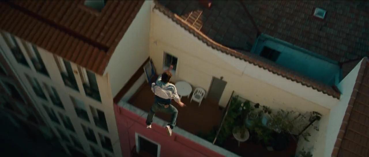 白昼冷光剧照的剧照