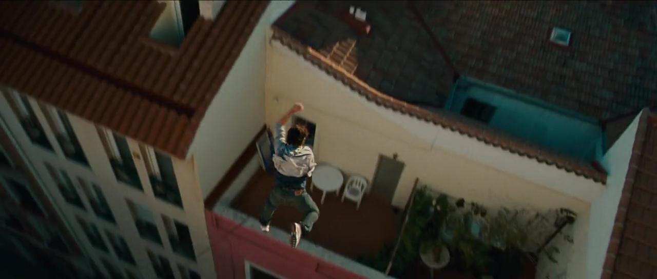 白昼冷光剧照的剧照