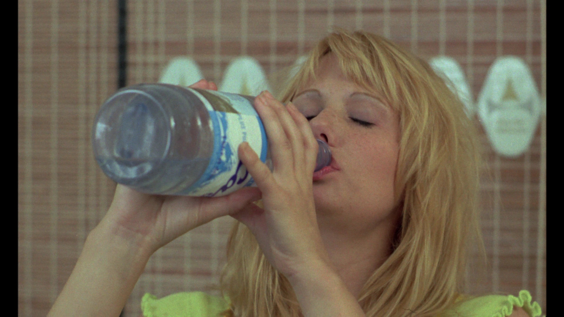 远行他方剧照的剧照