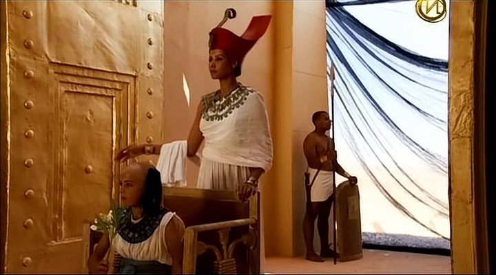 绝对好奇：纳芙蒂蒂木乃伊之谜剧照的剧照