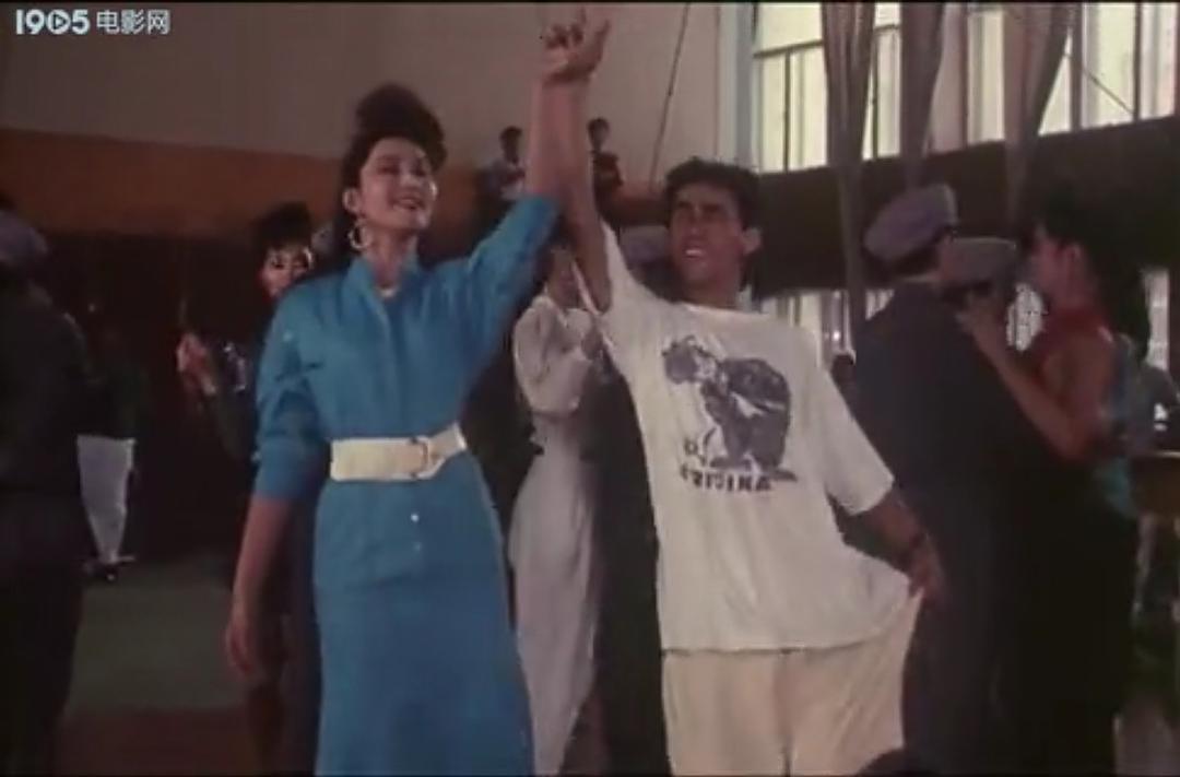 男子汉舞厅的女明星剧照的剧照