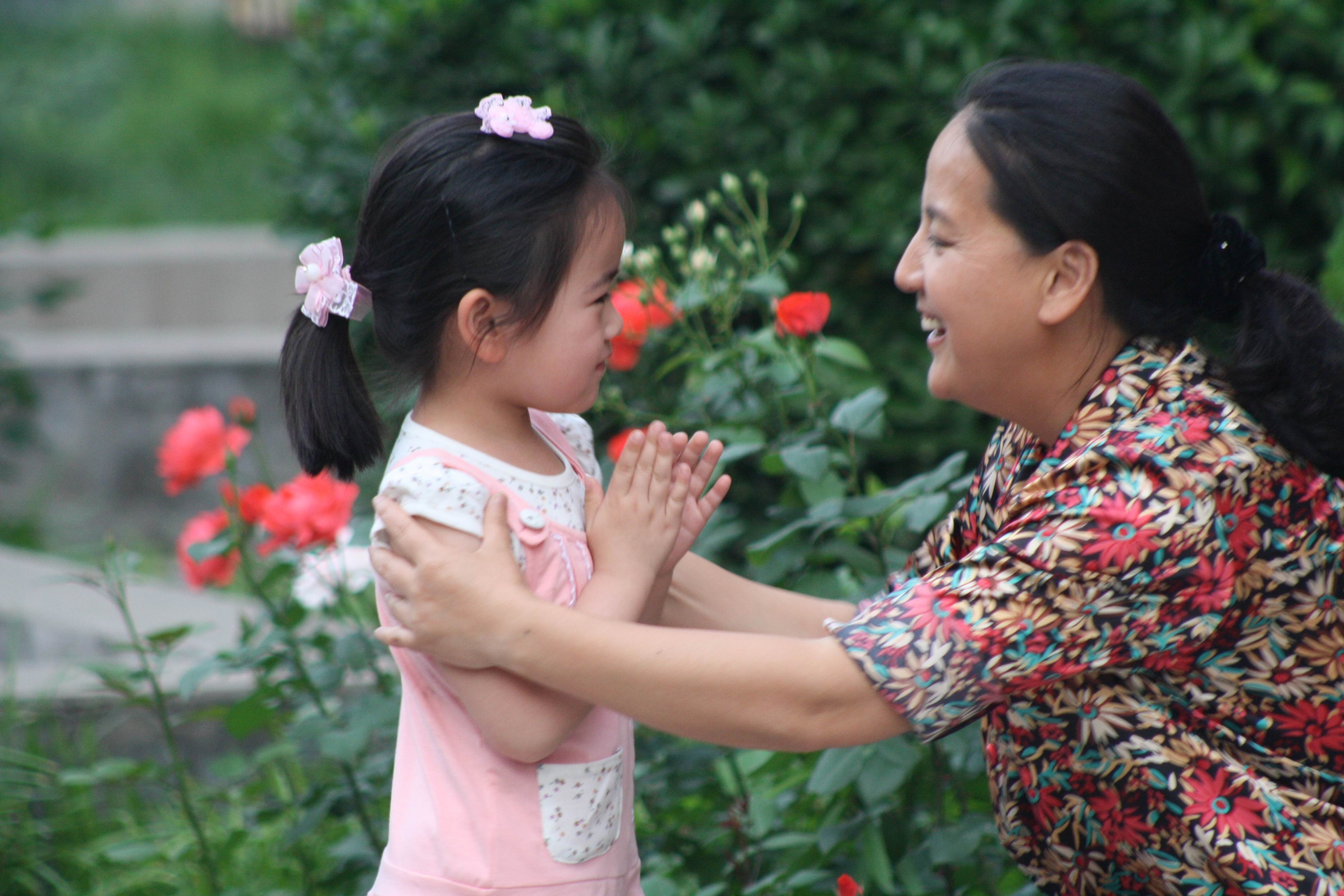 爱在人间剧照的剧照