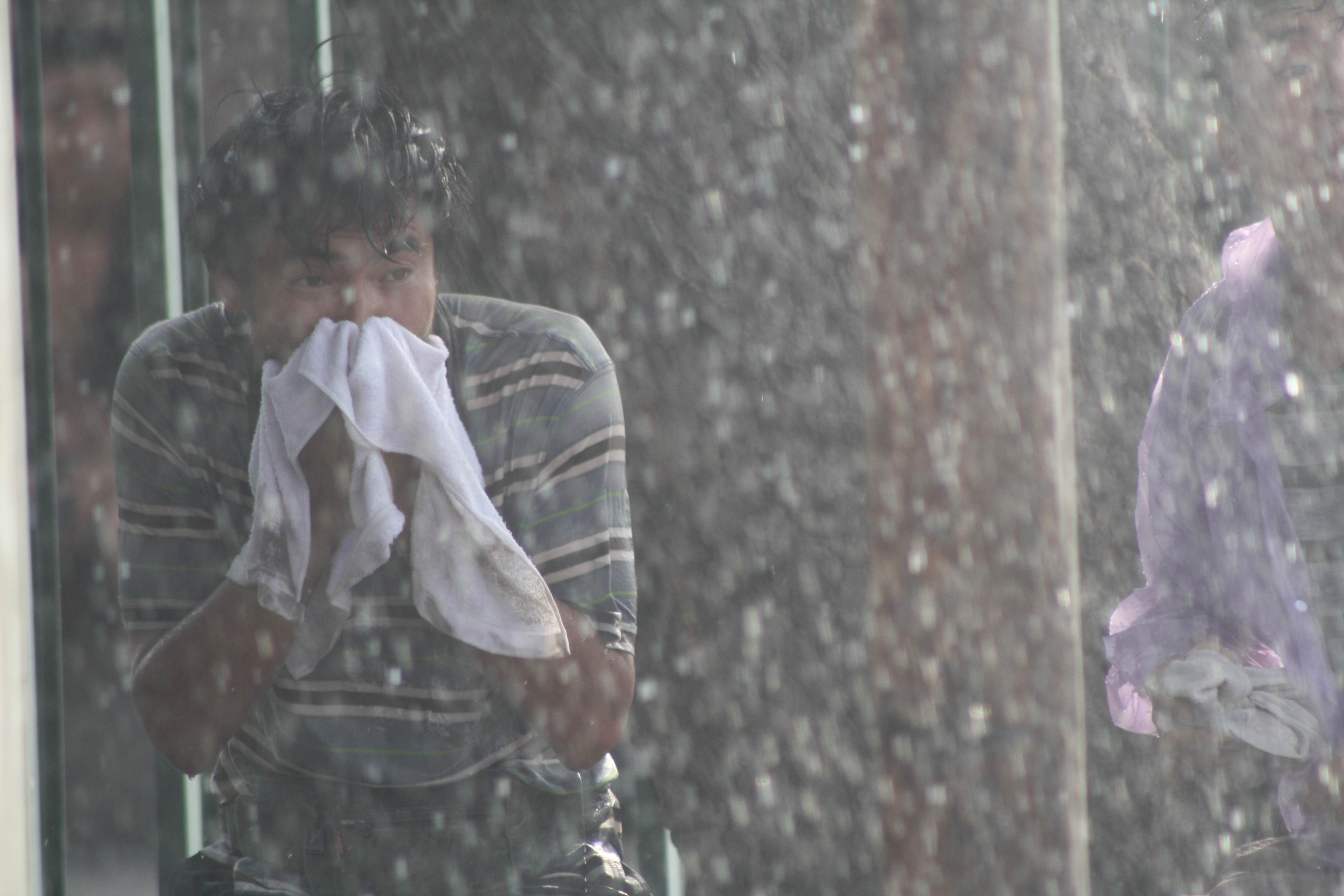 爱在人间剧照的剧照