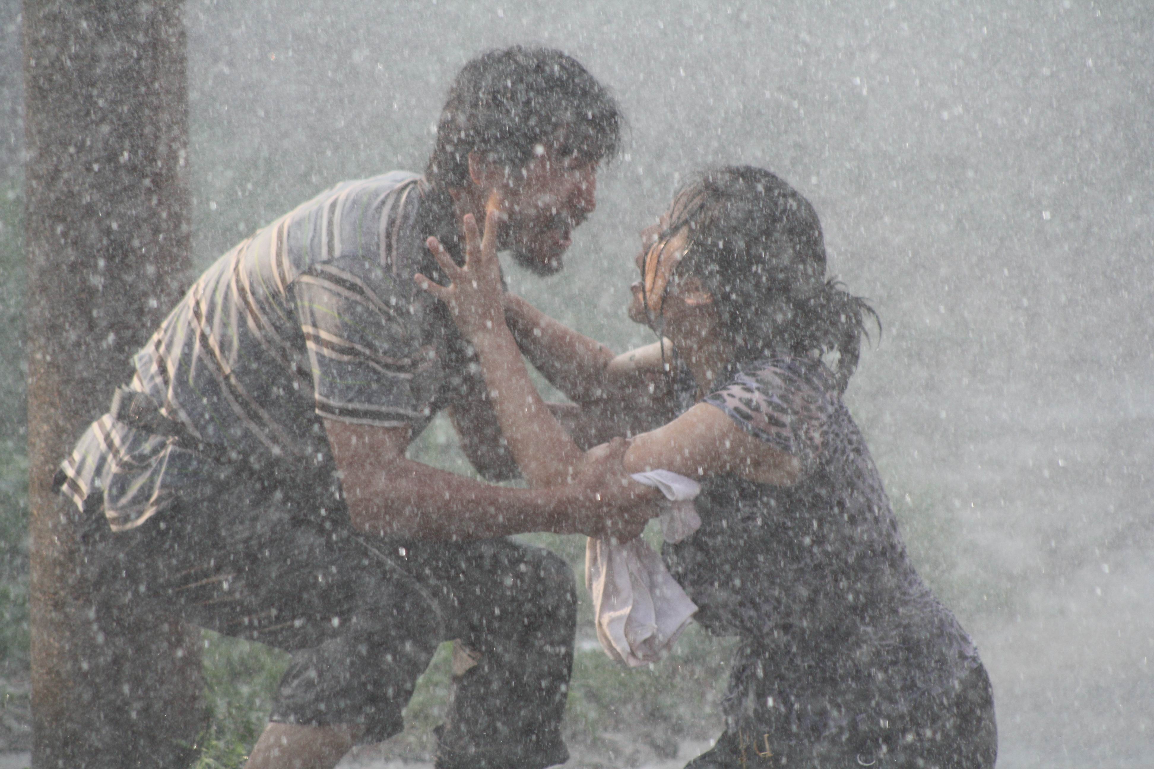 爱在人间剧照的剧照