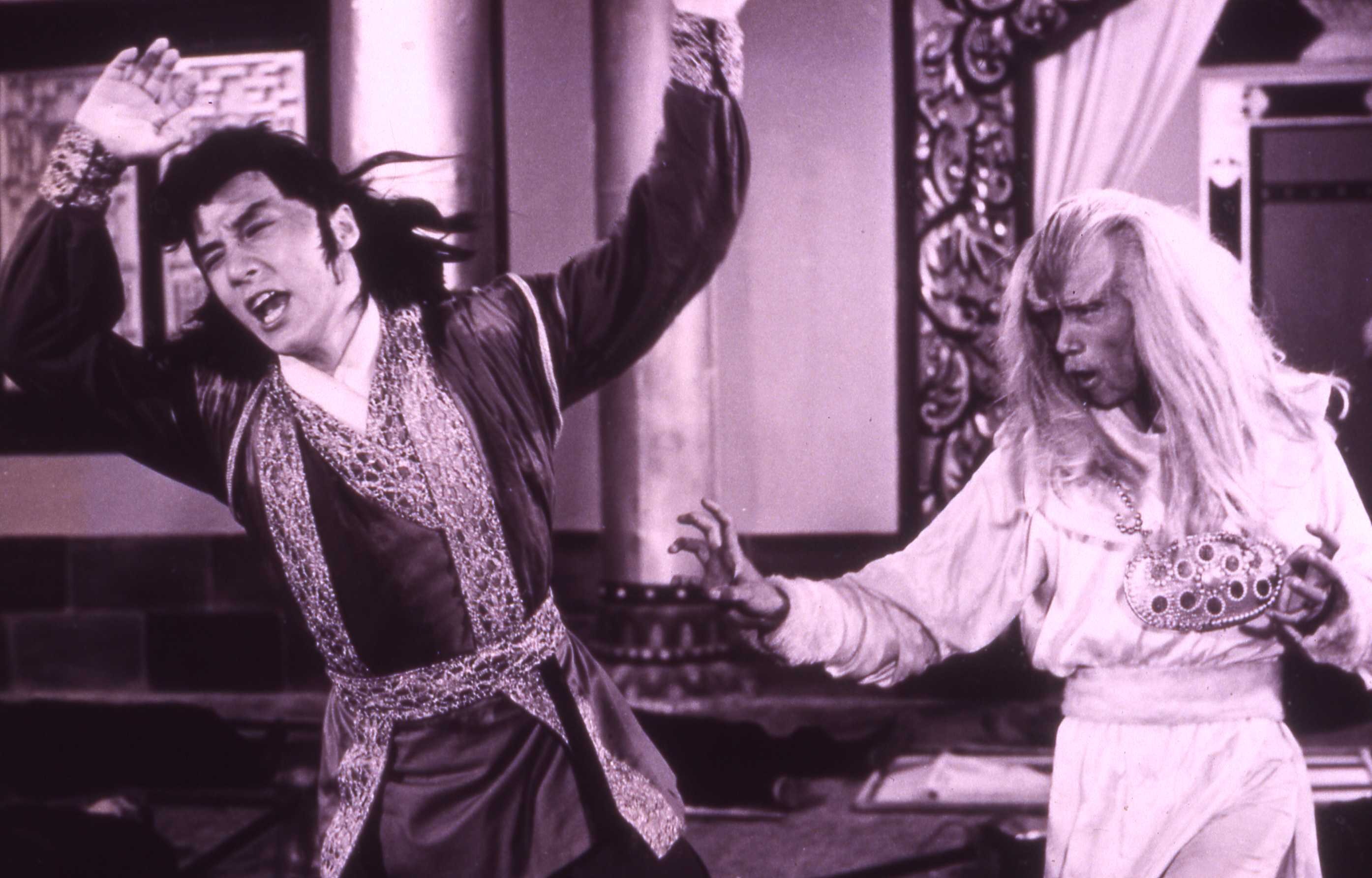 飞渡卷云山剧照的剧照