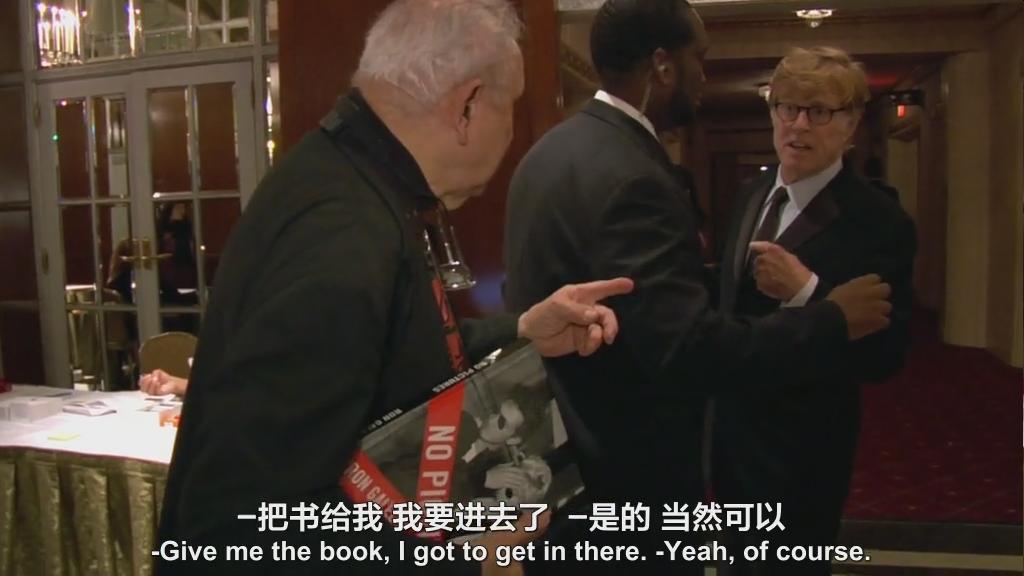 砸烂他的摄影机剧照的剧照