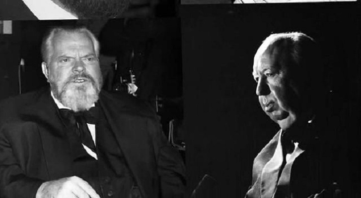 砸烂他的摄影机剧照的剧照