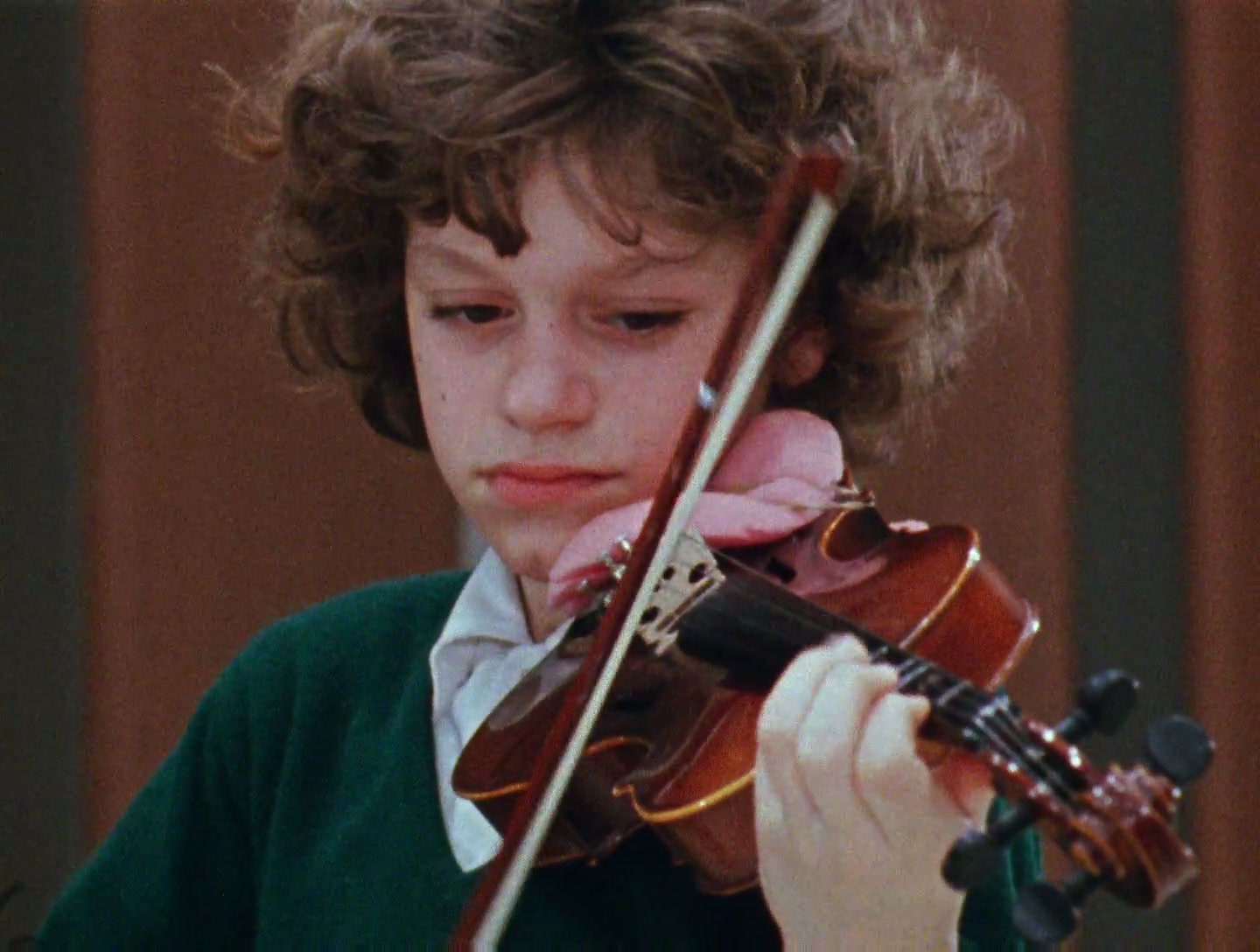 加斯顿小提琴剧照的剧照