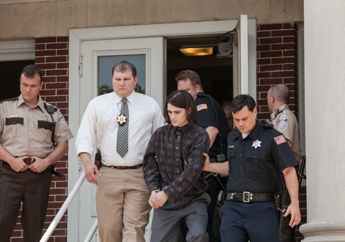 魔鬼绳结剧照的剧照