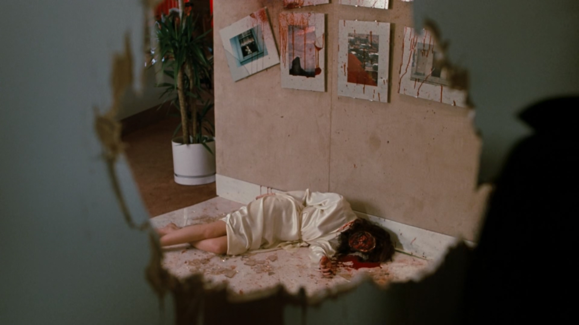 奇警夏基剧照的剧照