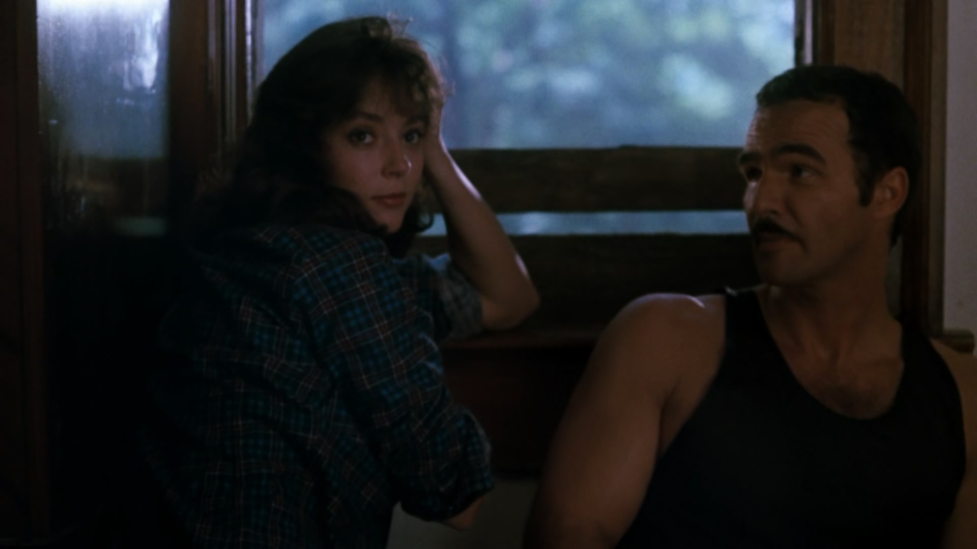 奇警夏基剧照的剧照