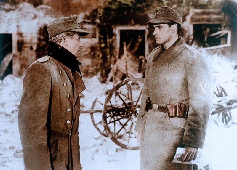 无情战地有情天剧照的剧照