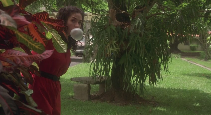 留低你个死人头剧照的剧照