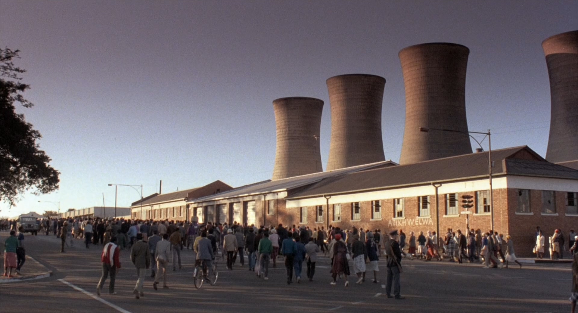 无声的岁月剧照的剧照