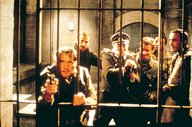 纳瓦隆第十突击队剧照的剧照