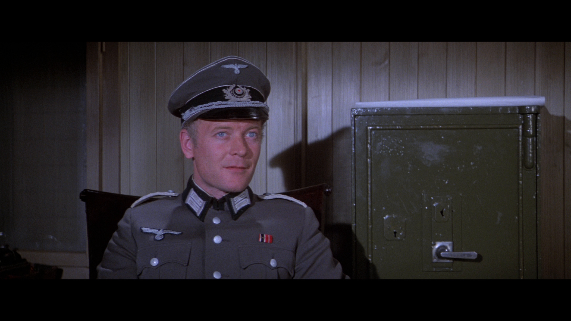 纳瓦隆第十突击队剧照的剧照