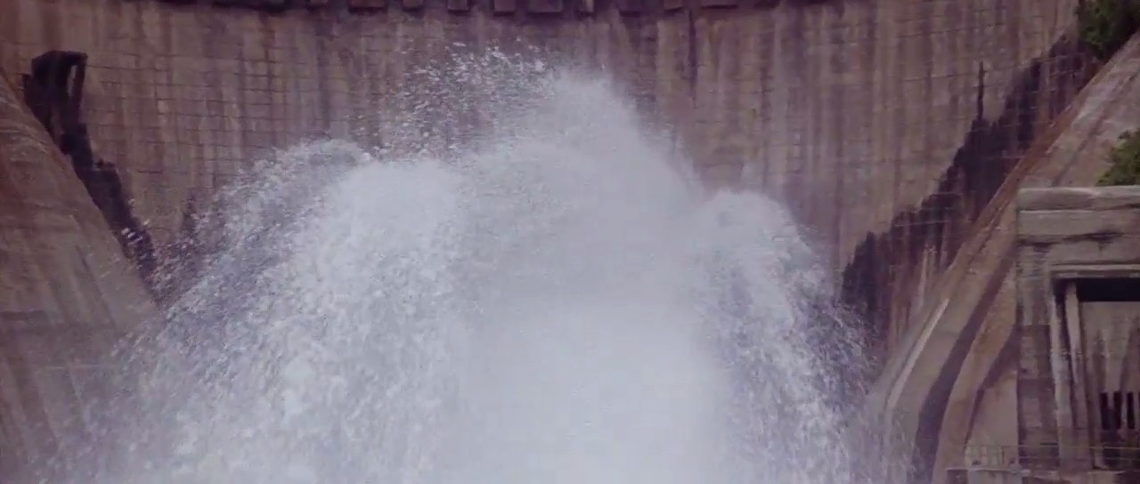 纳瓦隆第十突击队剧照的剧照