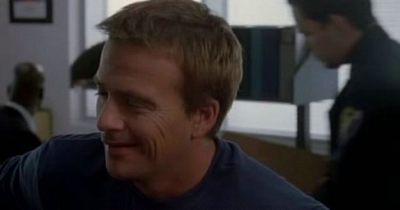 卧底枪手剧照的剧照