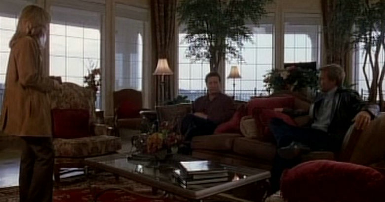 卧底枪手剧照的剧照