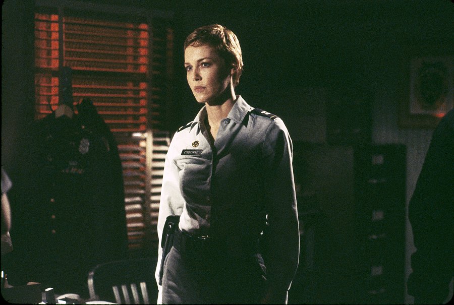 基地疑云剧照的剧照