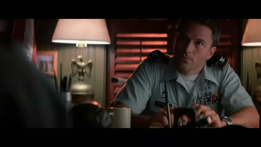 基地疑云剧照的剧照