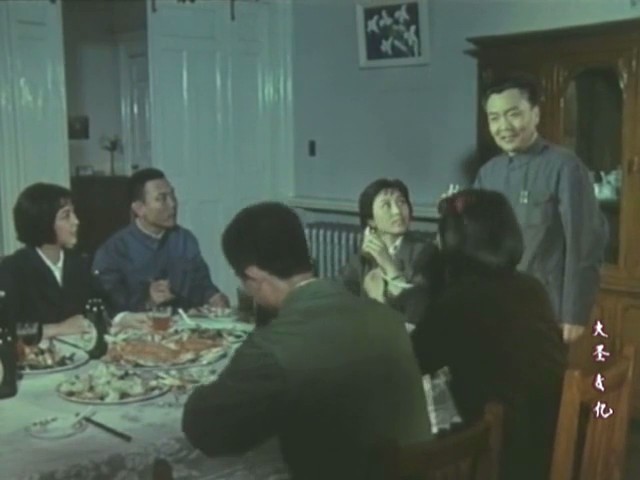 并非一个人的故事剧照的剧照