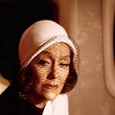 国际机场1975剧照