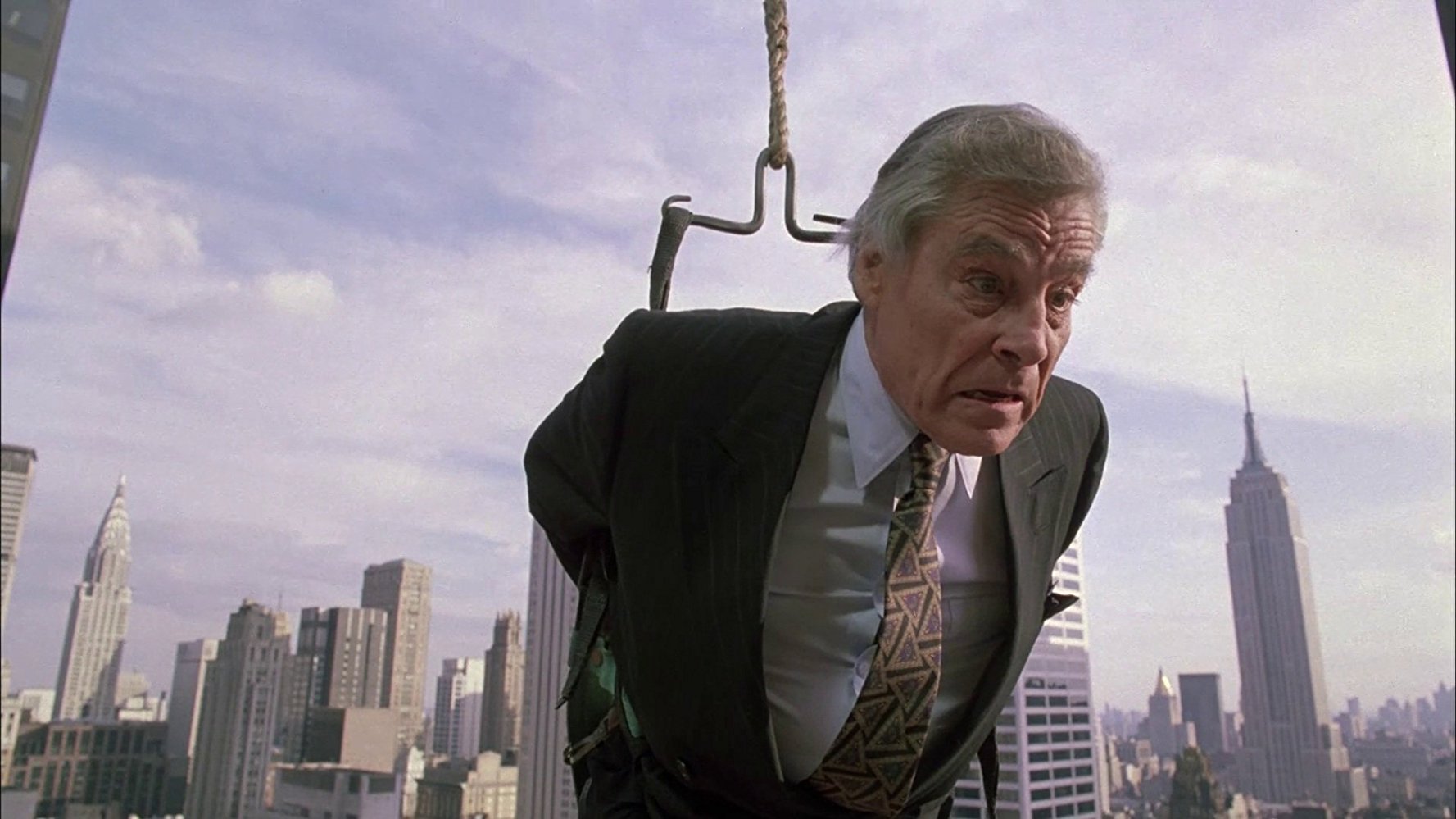 轰天神鹰剧照的剧照