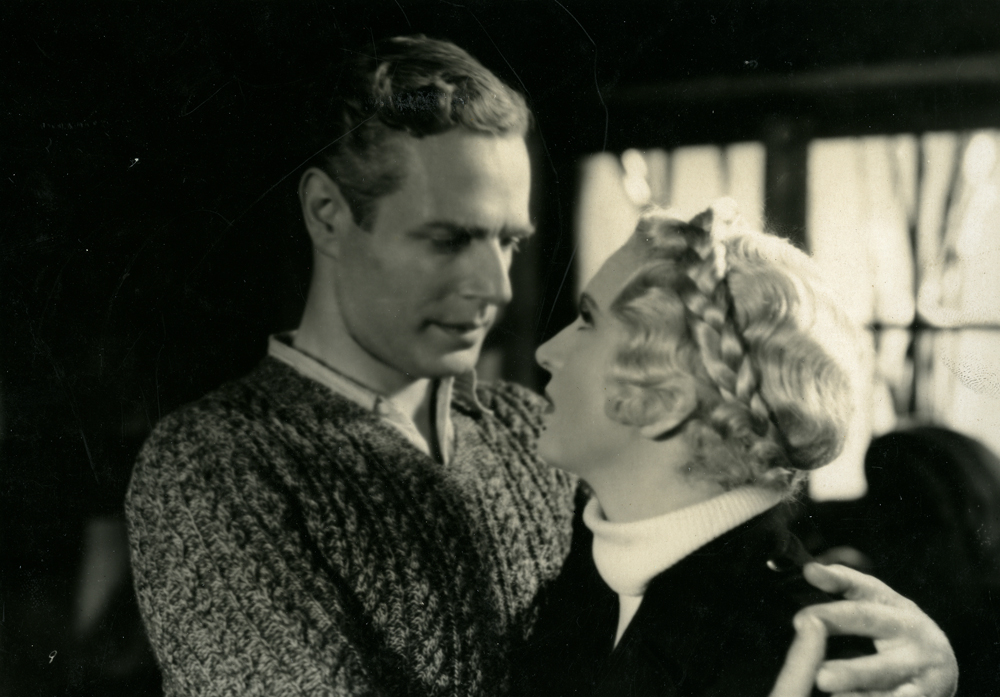 舞会请帖剧照的剧照