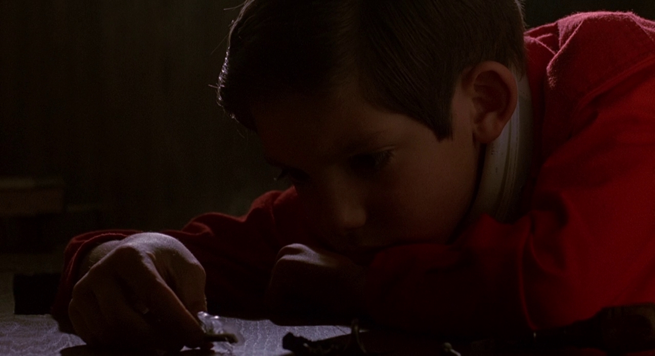 白衣幽魂剧照的剧照