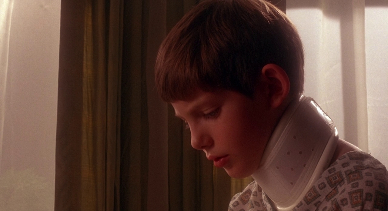 白衣幽魂剧照的剧照