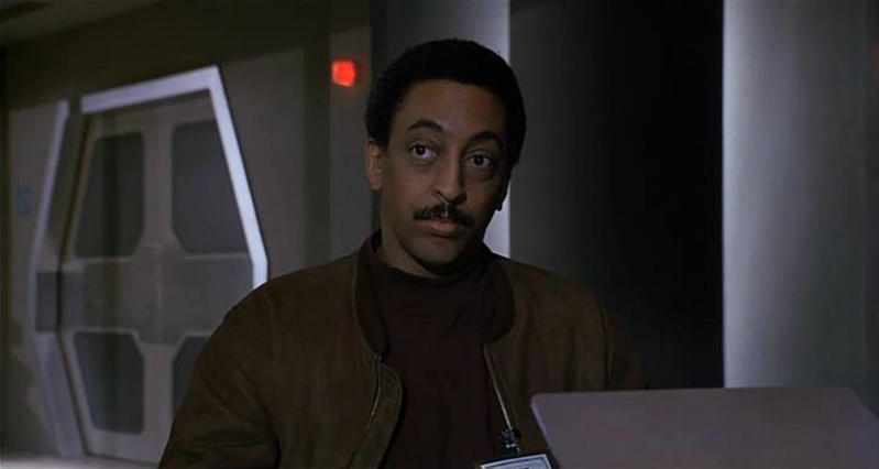 瞄准核子心剧照的剧照