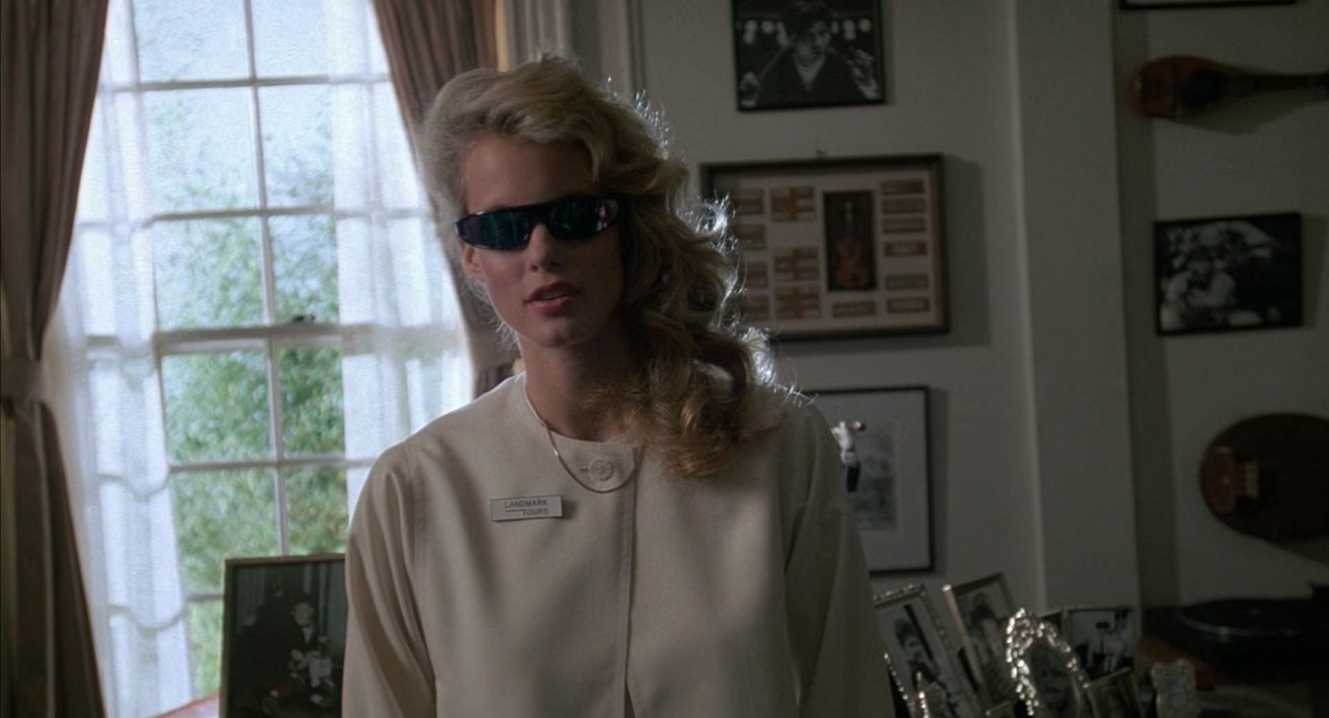 红鞋男子剧照的剧照