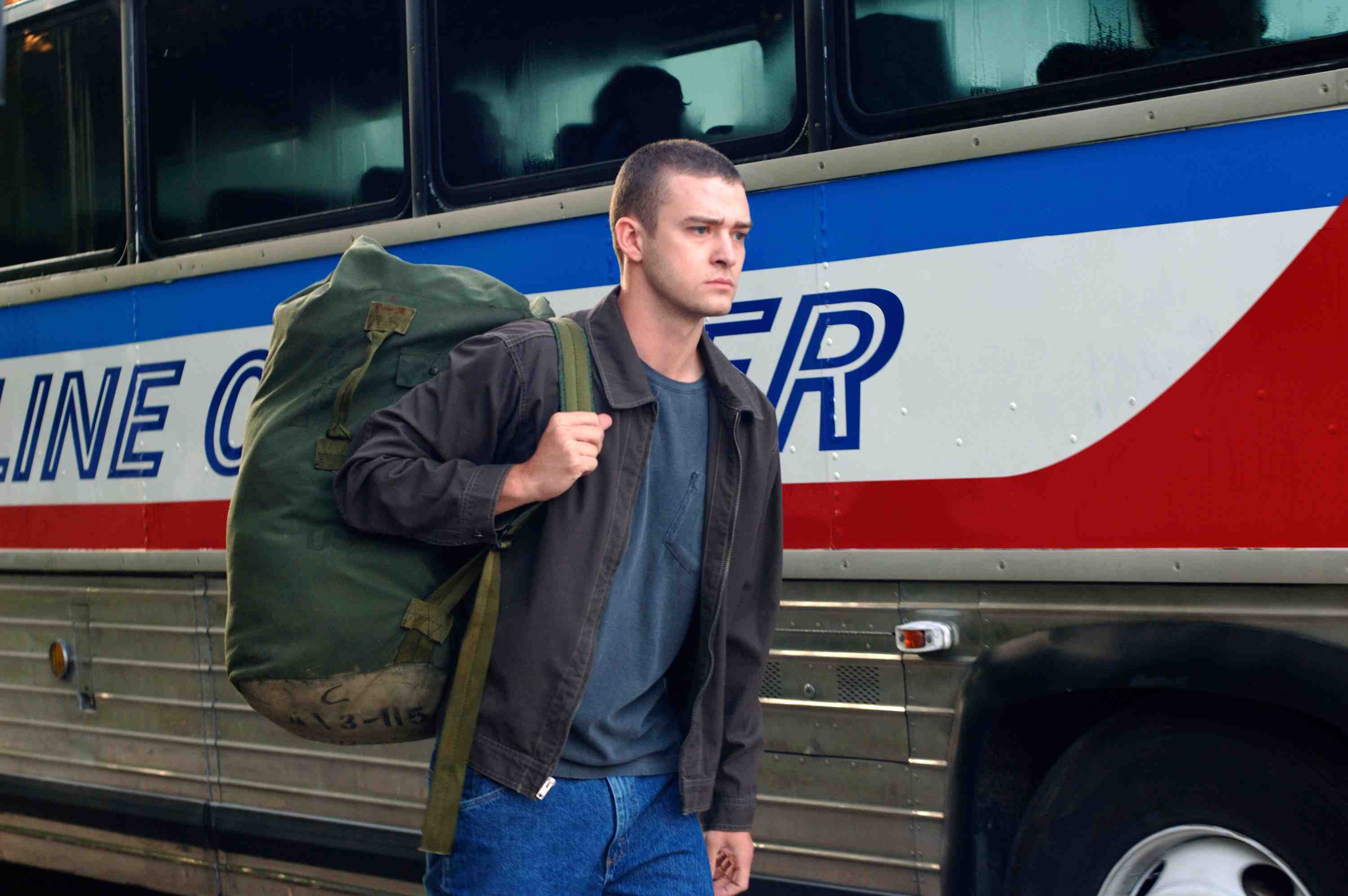 黑蛇呻吟剧照的剧照