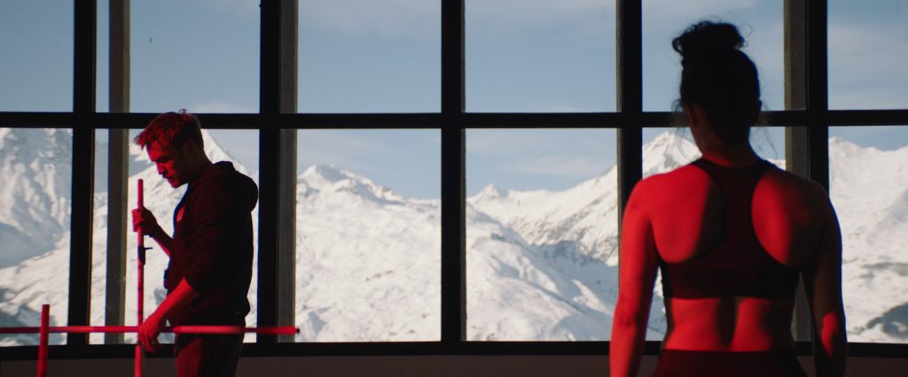 障碍滑雪赛剧照的剧照