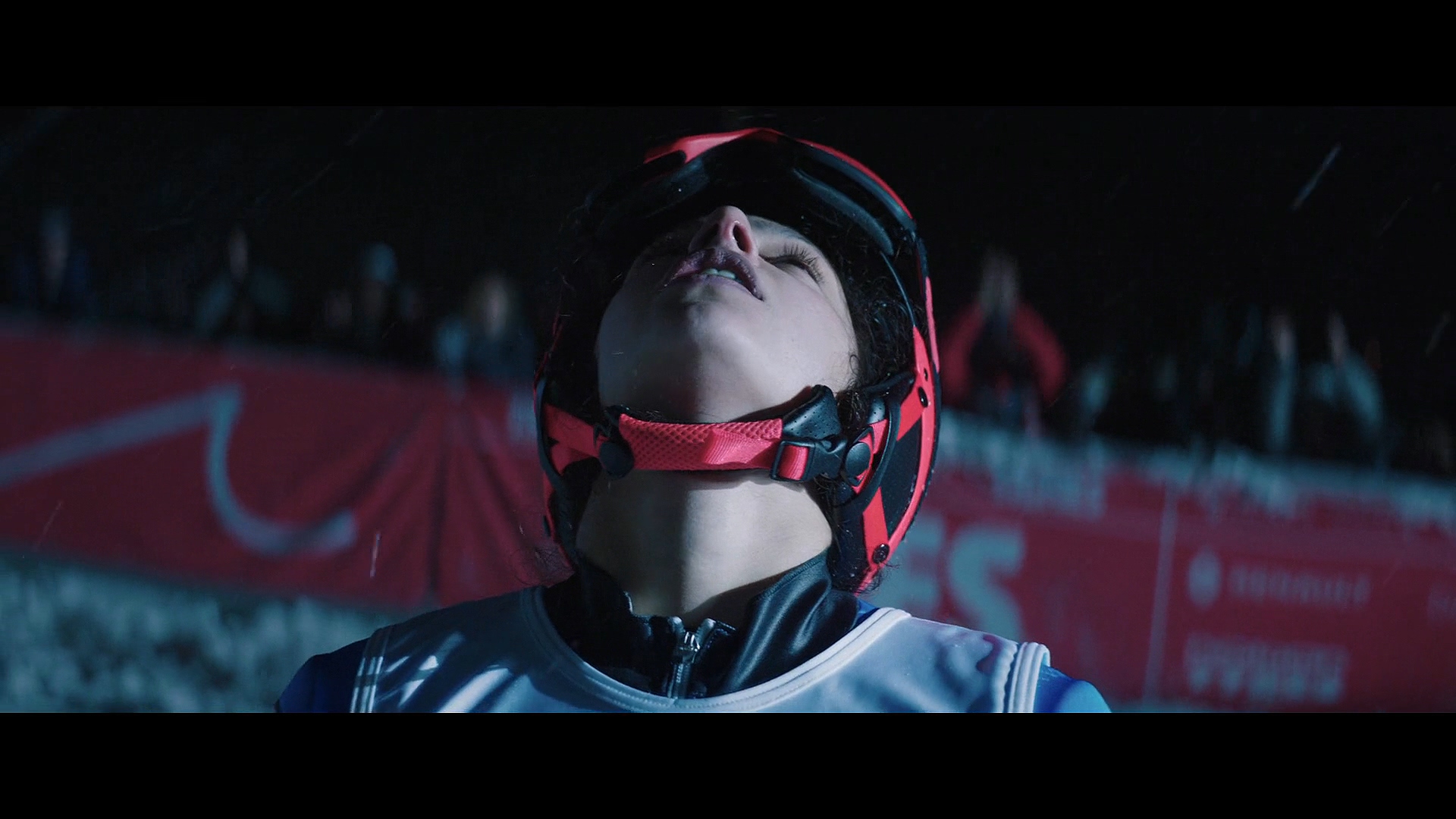 障碍滑雪赛剧照的剧照