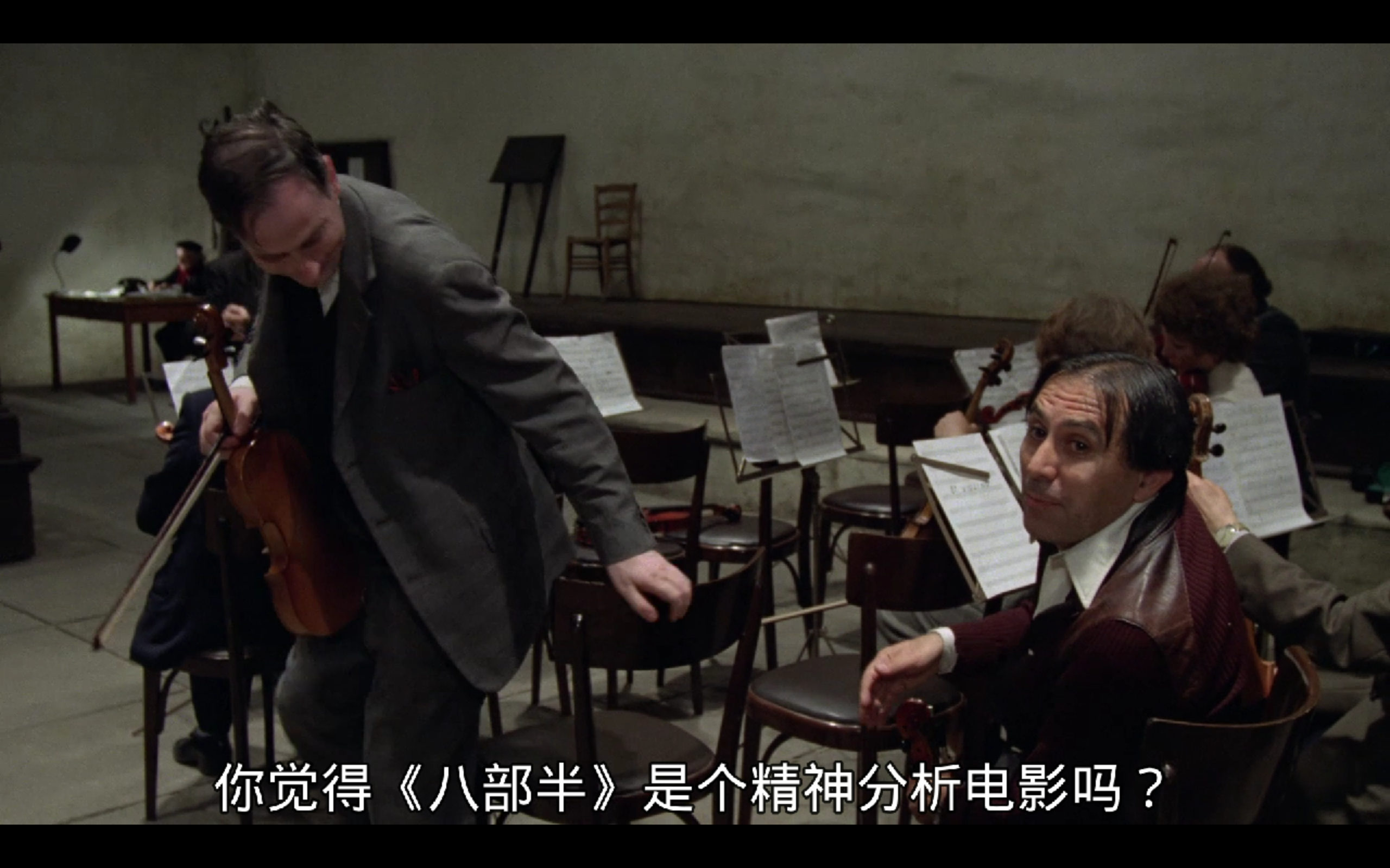 管弦乐队的彩排剧照的剧照